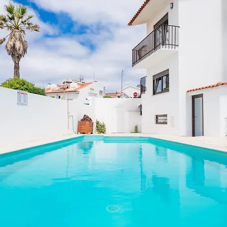 Matias House Bed & Breakfast 4*